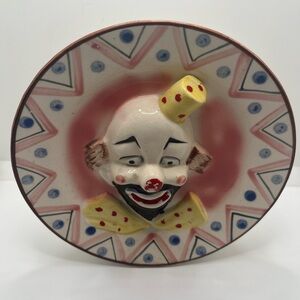 Very Rare clown free standing planter; hate hole could hang on wall as well